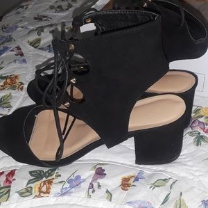 Black chunk heel sandals